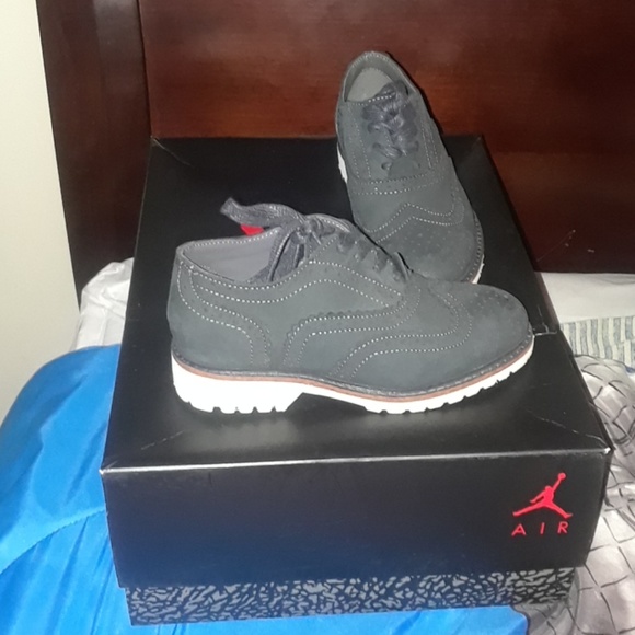 Kenneth Cole - Picture 2 of 5